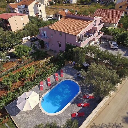 Apartment With Private Pool Sukošan Eksteriør bilde